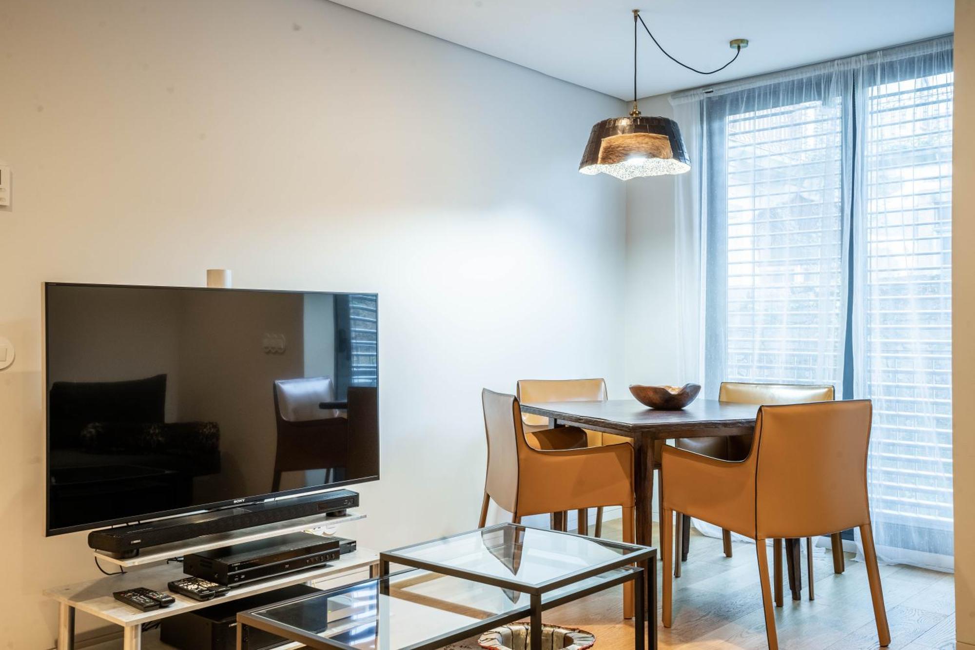 Primrose 1Br Delight W Parking By Lovelystay Порто Екстериор снимка