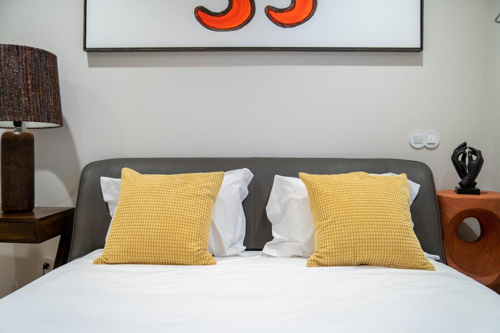 Primrose 1Br Delight W Parking By Lovelystay Порто Екстериор снимка